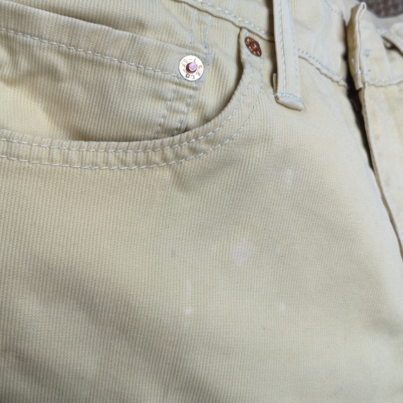 Levi's yellow cords - Picture 13 of 13